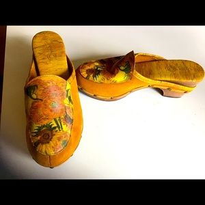 COPY - Van Gogh Sunflower Clogs by Icon, size 8